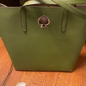 Kate Spade Forest Green tote perfect condition.